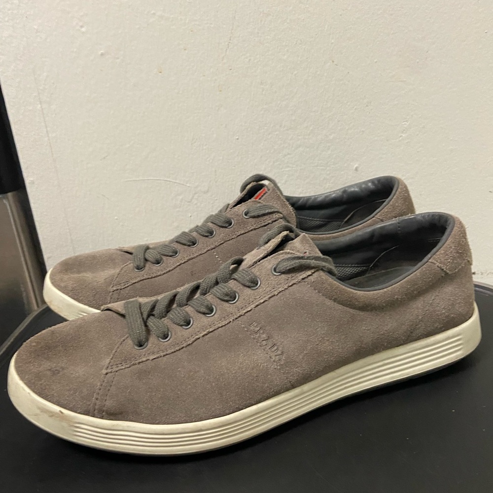 Prada 4E2336 Grey Suede Designer Sneakers Casua Shoes Size 8.5 Vintage Y2K 2000s - Picture 4 of 15
